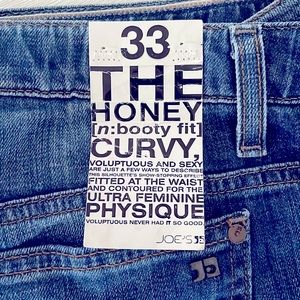 JOE’S JEANS The Honey Paltrow Wash Curvy Bootcut Intentionally Distressed Jeans